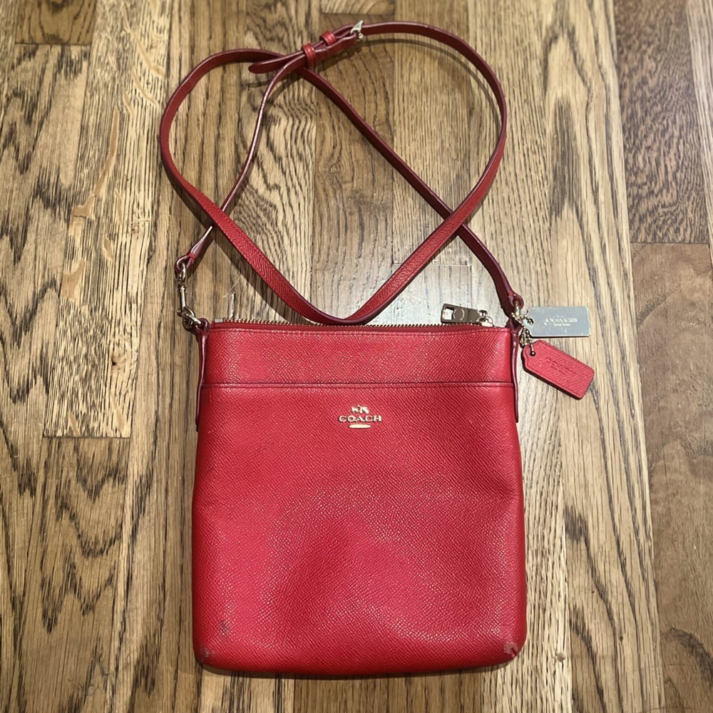Coach Crossbody Mini Bag Purse Crossgrain Leather Dark Red Loved